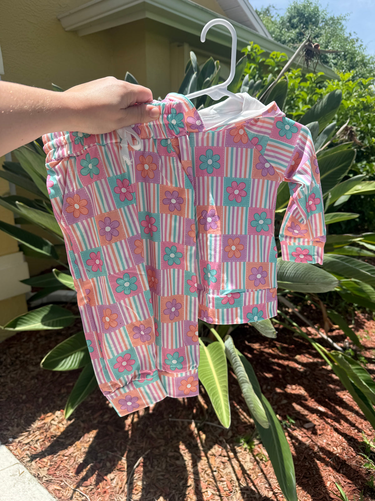 Floral Checkered Lounge Set