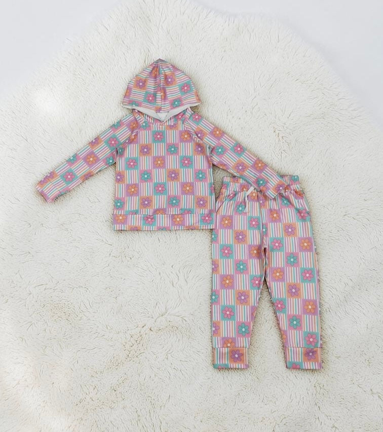 Floral Checkered Lounge Set