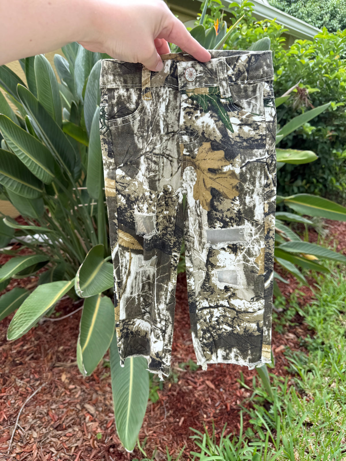Camo ripped jeans