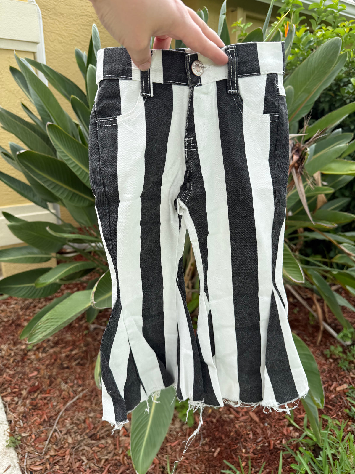 Black stripped jeans