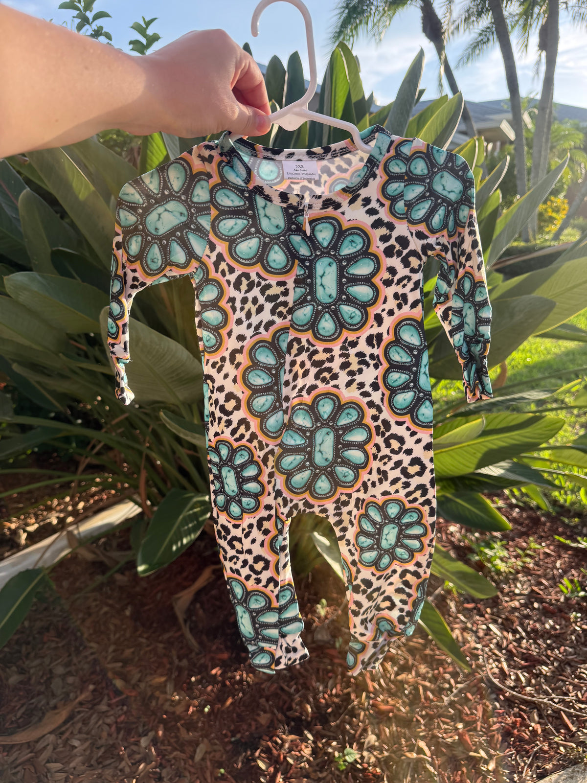 Turquoise gem sleeper