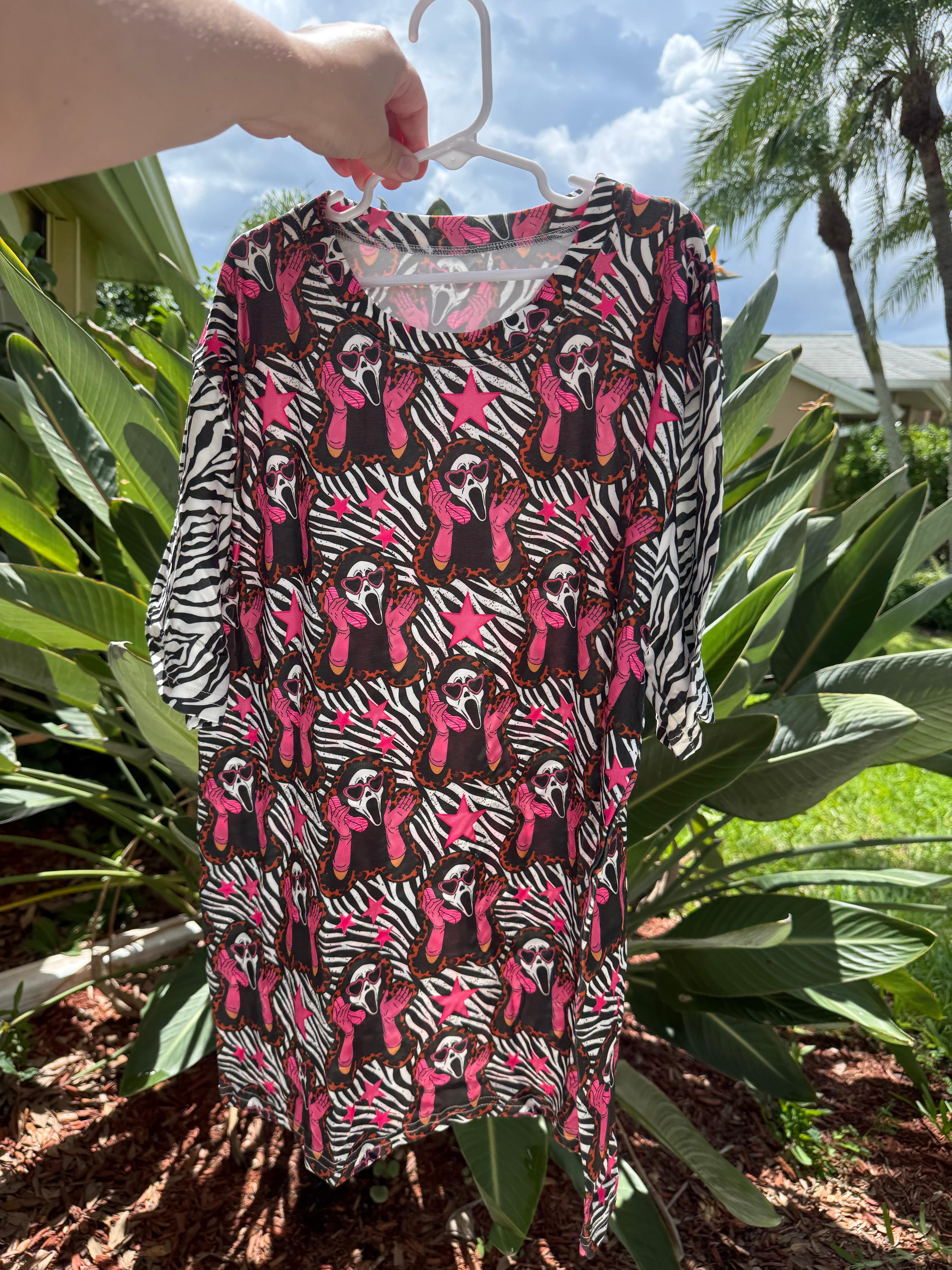 Zebra Scream Face Adult Tee